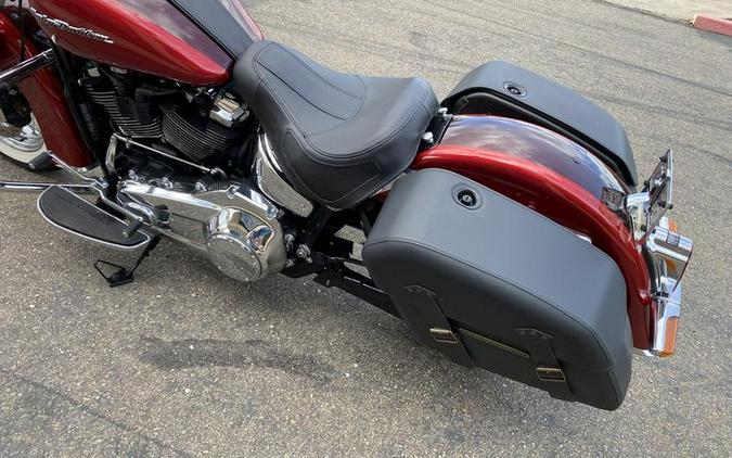 2019 Harley-Davidson® FLDE - Softail® Deluxe