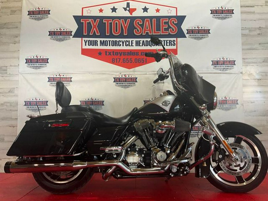 2013 Harley-Davidson Street Glide Base