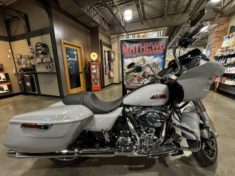 2024 Harley-Davidson Road Glide™ Billiard Gray