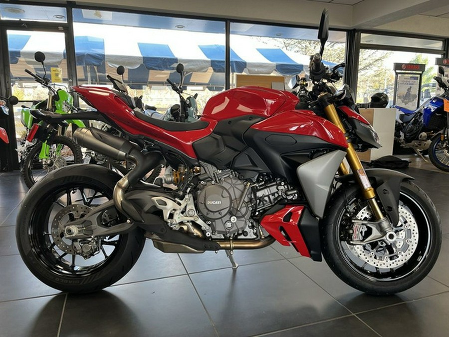 2025 Ducati Streetfighter V2 S V2 S