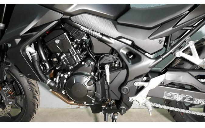 2025 CB750 Hornet Base - Honda