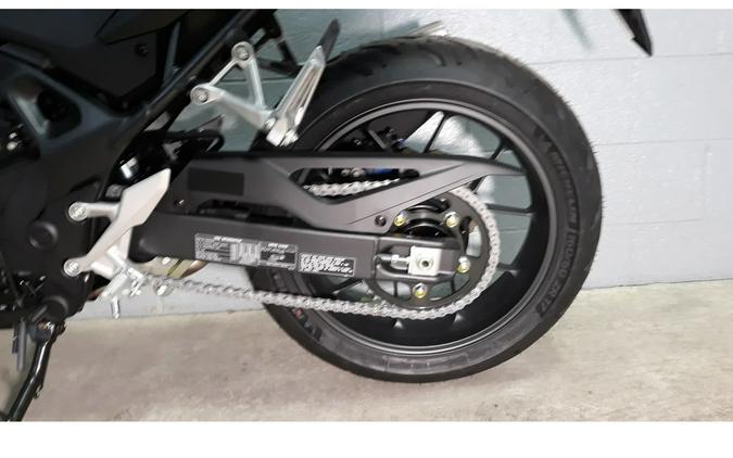 2025 CB750 Hornet Base - Honda