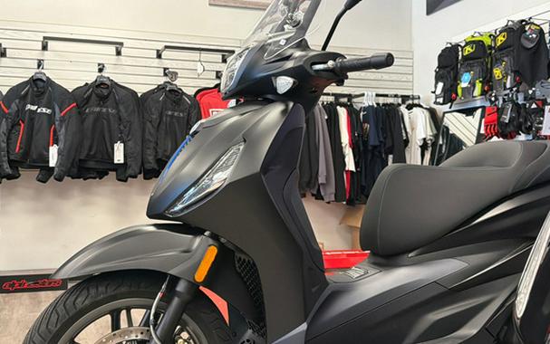 2027 Piaggio BV 400 S
