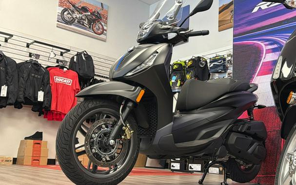 2027 Piaggio BV 400 S