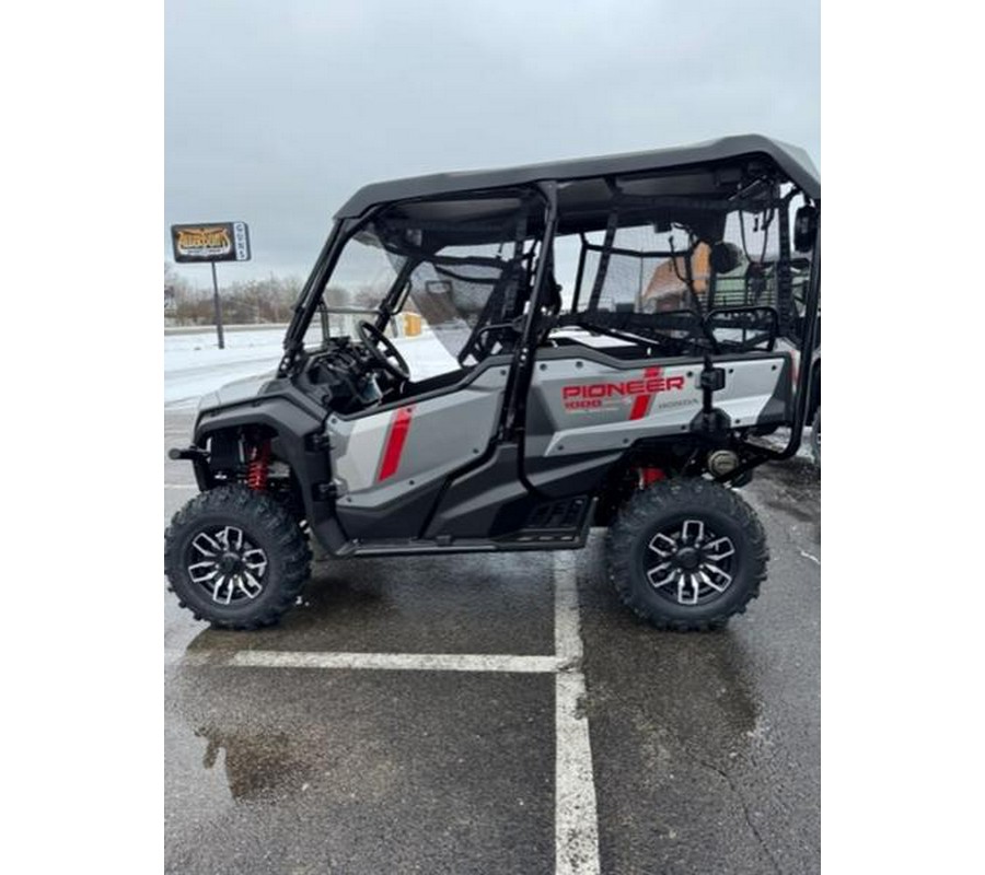 2025 Honda® Pioneer 1000-5 Trail Special Edition