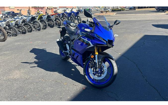 2025 Yamaha YZF-R3