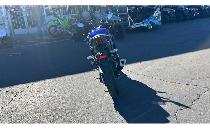 2025 Yamaha YZF-R3