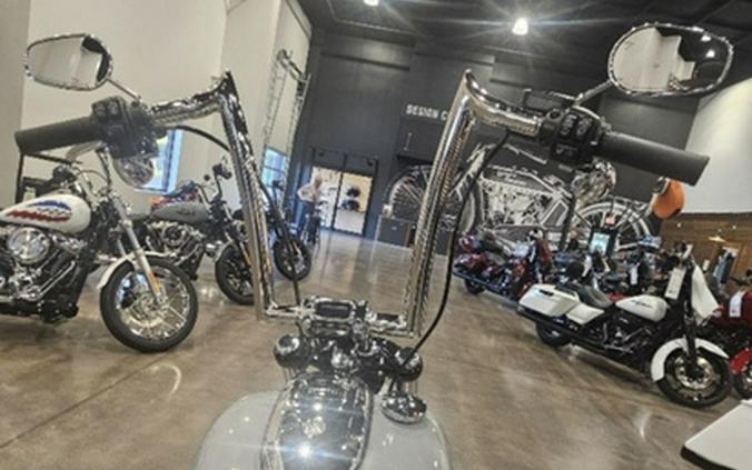 2024 Harley-Davidson Softail FXBR - Breakout