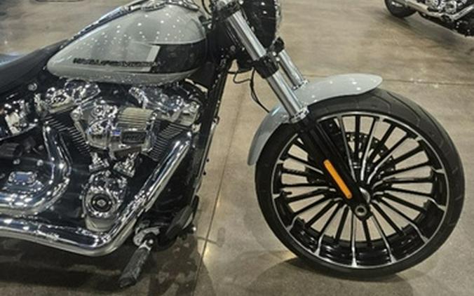 2024 Harley-Davidson Softail FXBR - Breakout