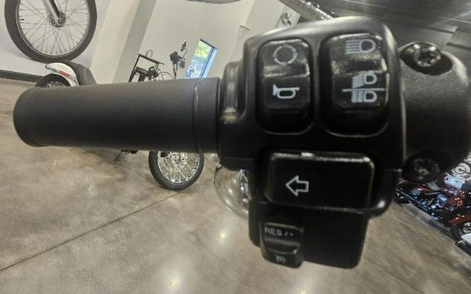 2024 Harley-Davidson Softail FXBR - Breakout