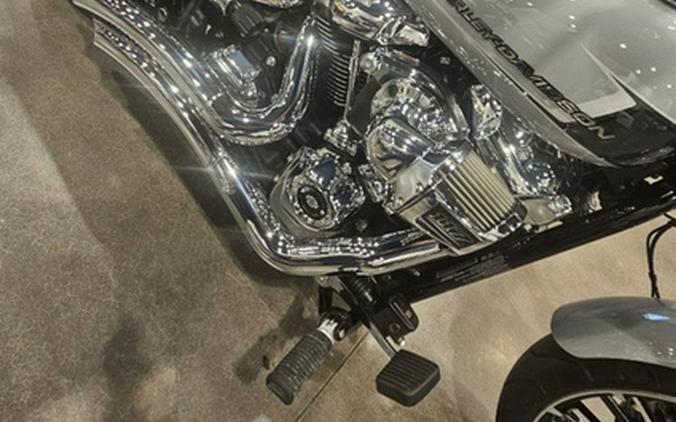 2024 Harley-Davidson Softail FXBR - Breakout