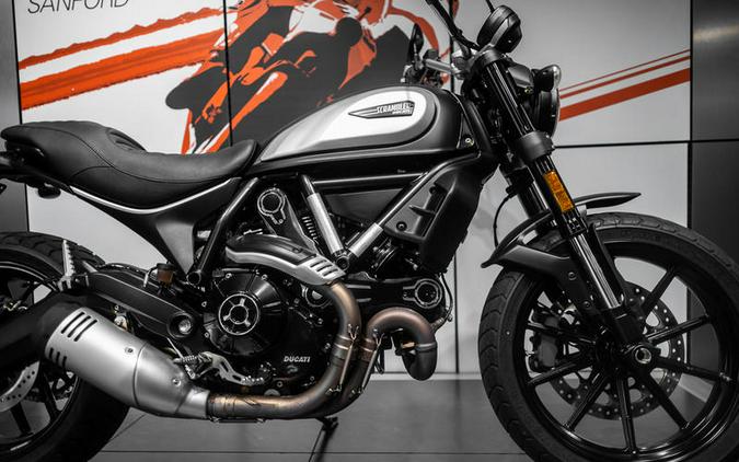 2024 Ducati Scrambler Icon (2G) Black