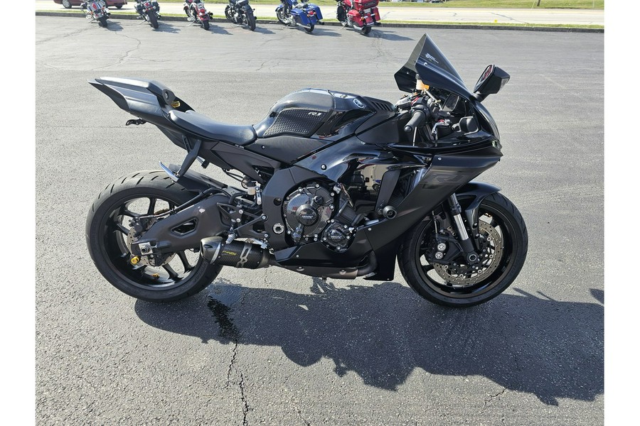 2020 Yamaha YZF-R1