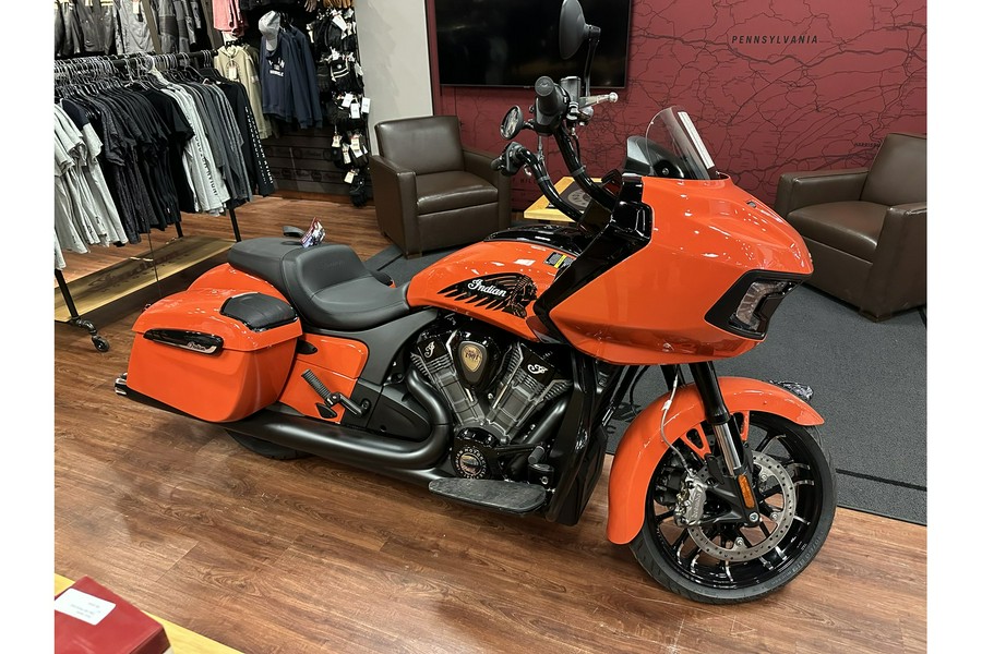 2024 Indian Motorcycle CHALLENGER DH ICON, 49ST