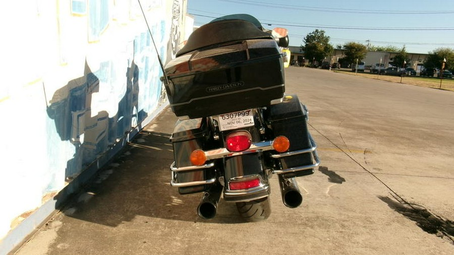 2013 Harley-Davidson® FLHTC - Electra Glide® Classic