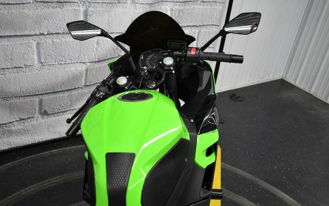 2018 Kawasaki Ninja 400 KRT Edition