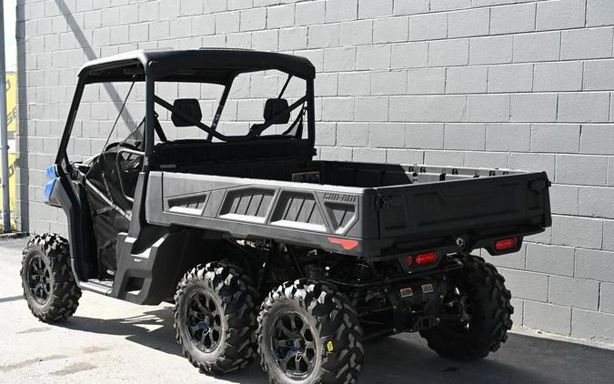 2023 Can-Am® Defender 6x6 XT HD10