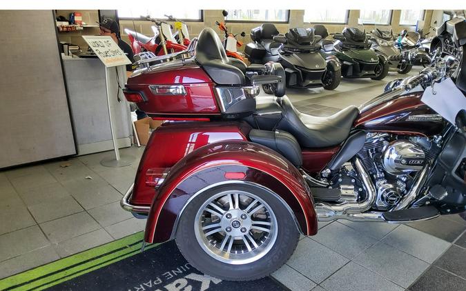 2014 Harley-Davidson® TRIKE TRI GLIDE ULTRA