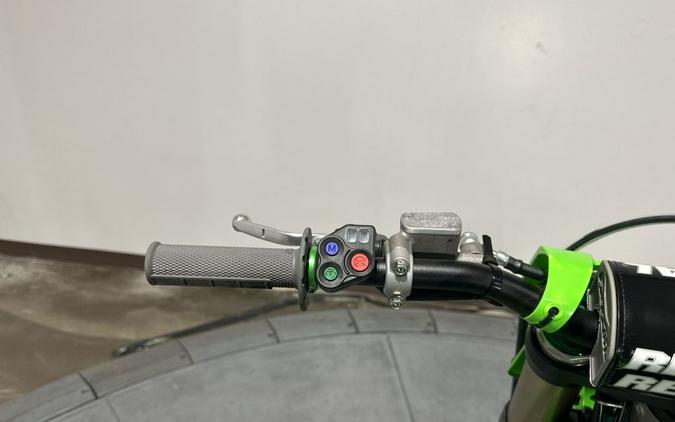 2025 Kawasaki KX™ 450X