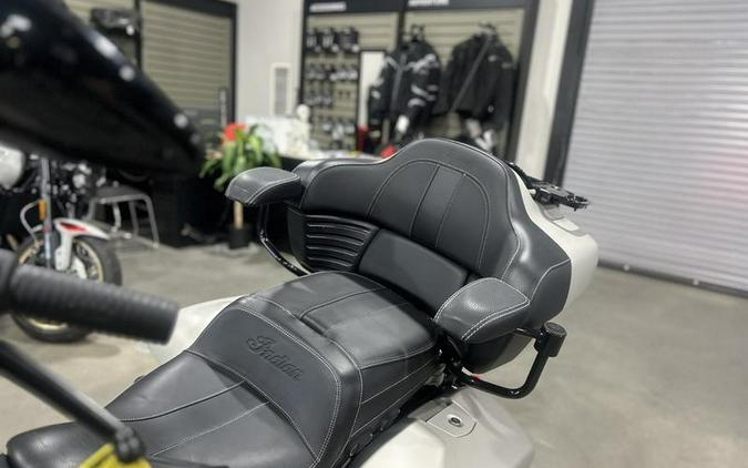 2023 Indian Motorcycle® Roadmaster® Dark Horse® Silver Quartz Smoke