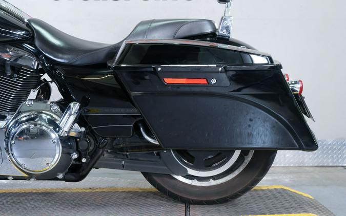 2011 Harley-Davidson Road Glide® Custom