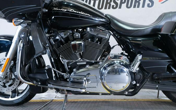 2011 Harley-Davidson Road Glide® Custom