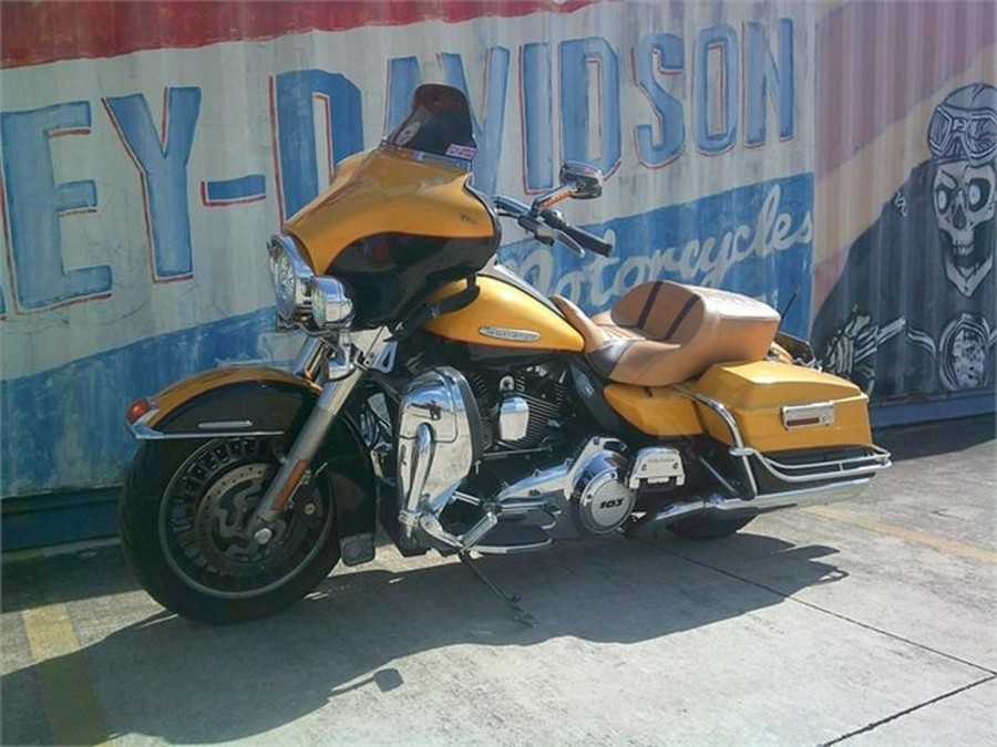 2013 Harley-Davidson® FLHTK - Electra Glide® Ultra Limited