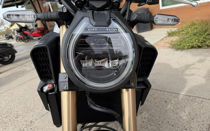 2025 Honda® CB650R E-Clutch