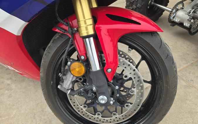 2024 HONDA CBR1000RR BASE