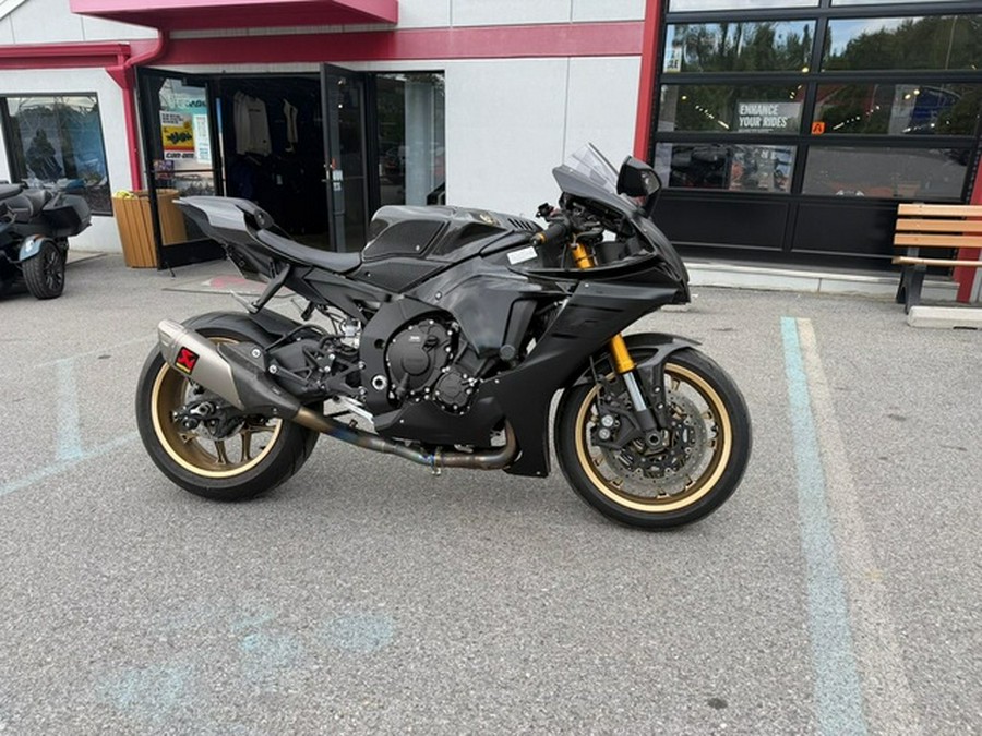 2022 Yamaha YZF R1 World GP 60th Anniversary Edition
