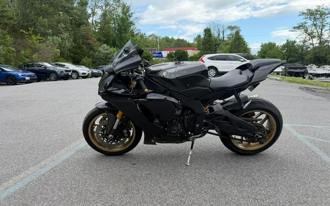 2022 Yamaha YZF R1 World GP 60th Anniversary Edition