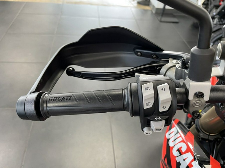 2025 Ducati Hypermotard 698 Mono RVE Graffiti