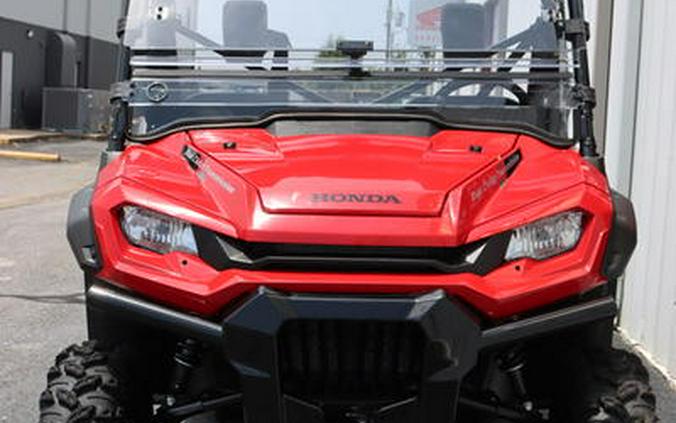 2025 Honda® Pioneer 1000