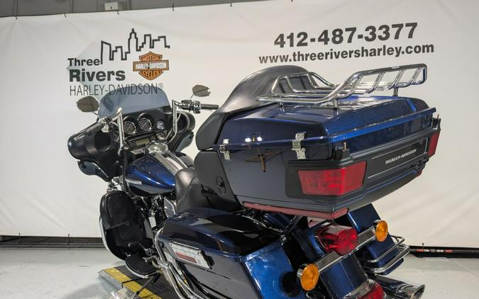 2012 Harley-Davidson® Electra Glide® Ultra Limited Big Blue Pearl/Vivid Black
