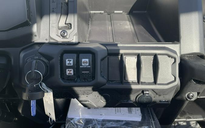 2026 Can-Am Defender DPS HD9