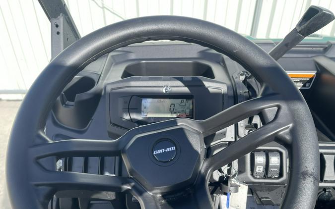 2026 Can-Am Defender DPS HD9