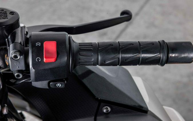 2022 Kawasaki Ninja 400 Base