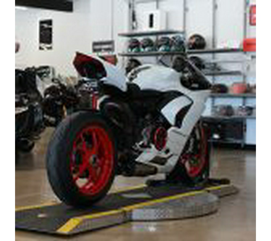 2021 Ducati Panigale V2