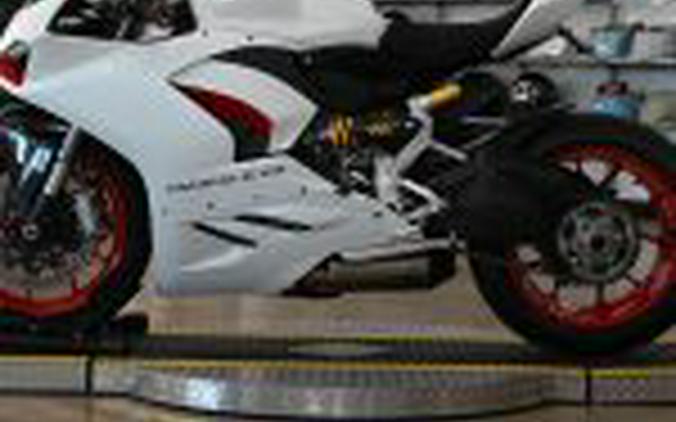 2021 Ducati Panigale V2