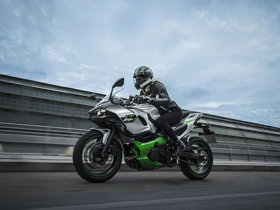 2024 Kawasaki Ninja® 7 Hybrid ABS