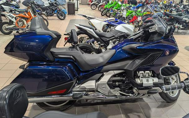 Used 2018 HONDA GOLD WING TOUR