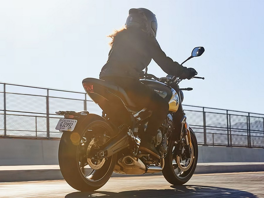 2025 Triumph Trident 660