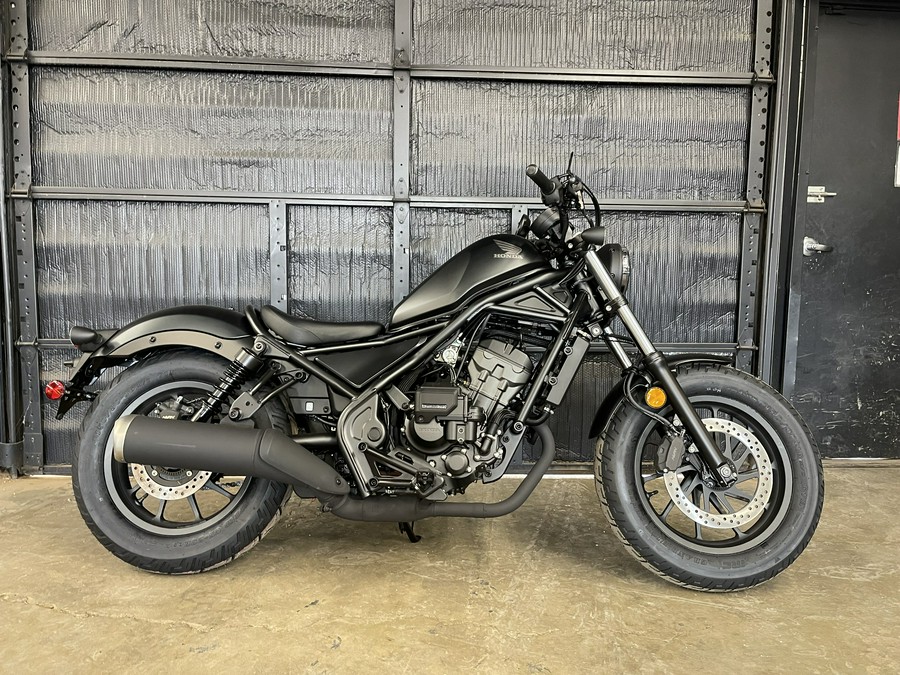 2026 Honda Rebel 300 E-Clutch