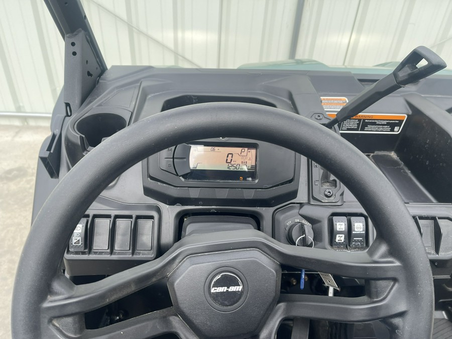 2026 Can-Am Defender DPS HD7