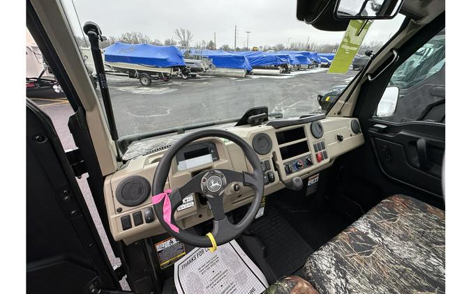 2022 John Deere Gator™ XUV835R Base