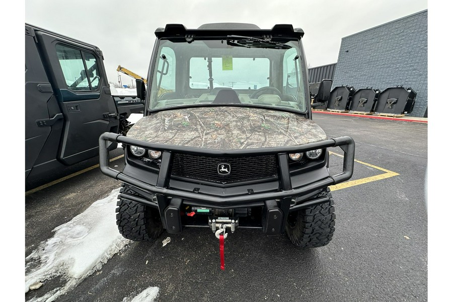 2022 John Deere Gator™ XUV835R Base