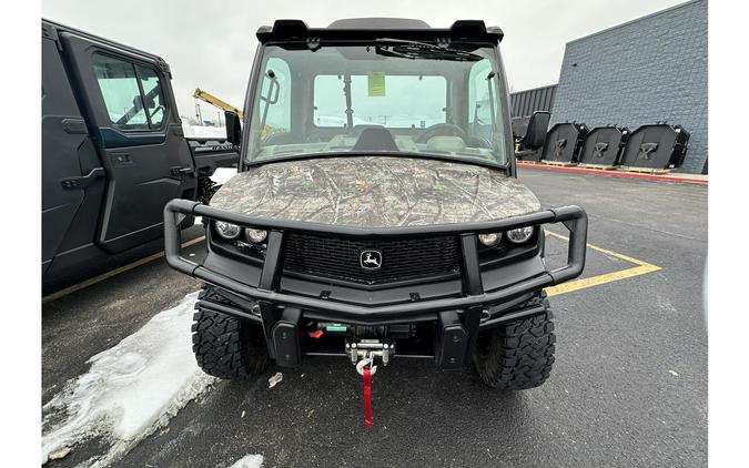 2022 John Deere Gator™ XUV835R Base