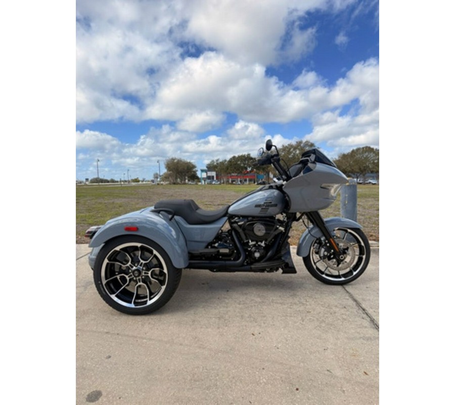 2026 Harley-Davidson FLTRT - Road Glide 3