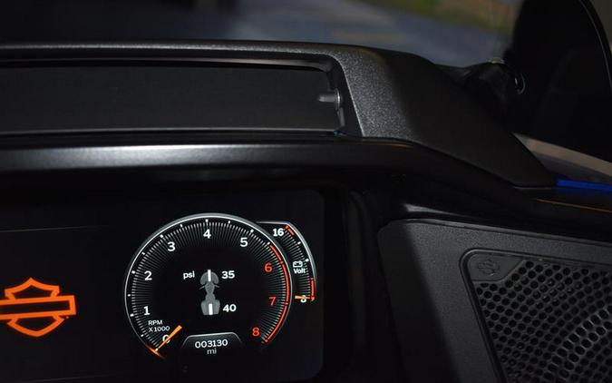 2025 Harley-Davidson® FLTRX - Road Glide®