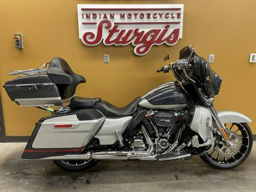 2019 Harley-Davidson® FLHXSE - CVO™ Street Glide®